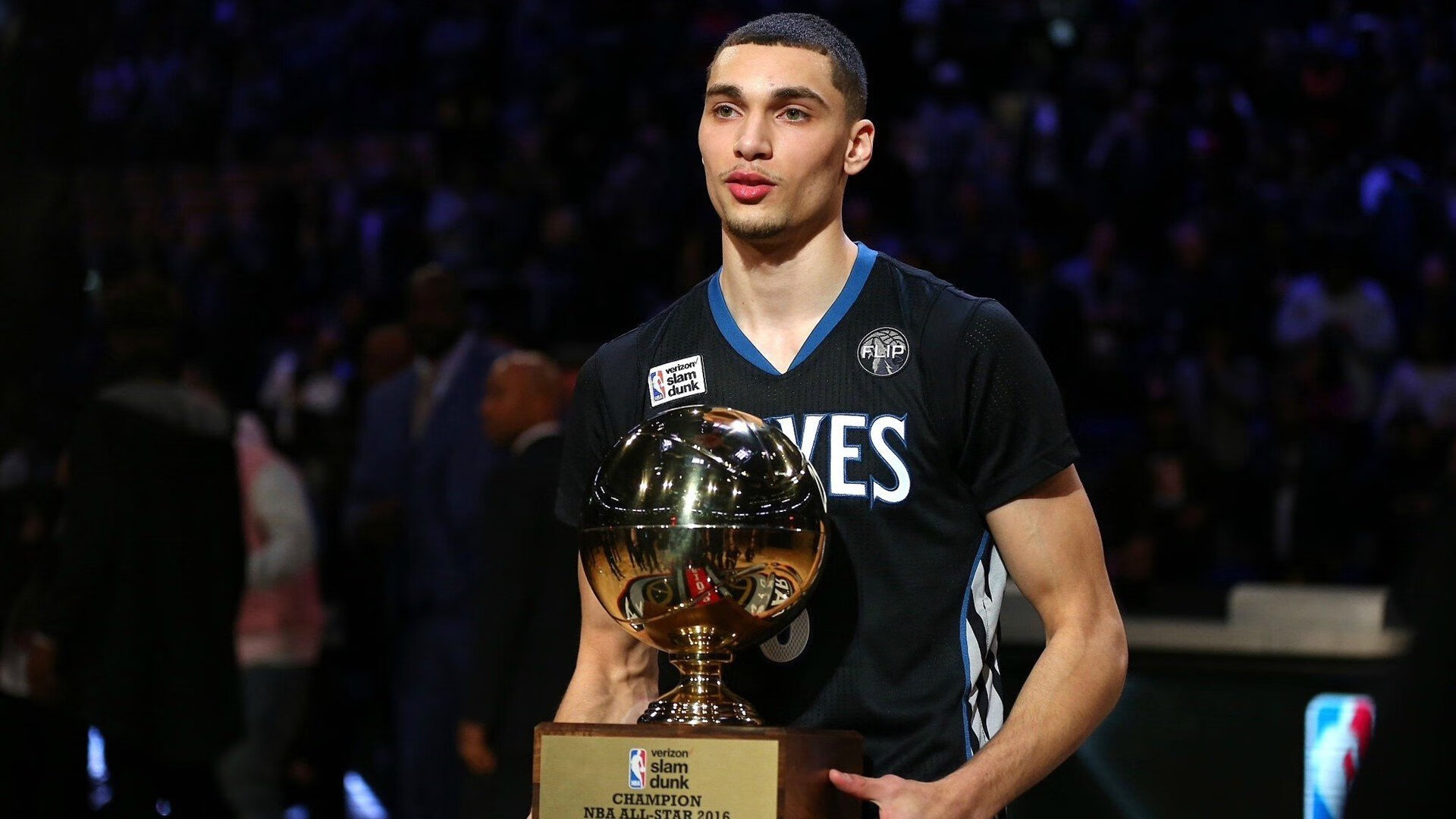 步行者绝杀76人，浓眉哥统治全场，一场定义赛季的经典对决